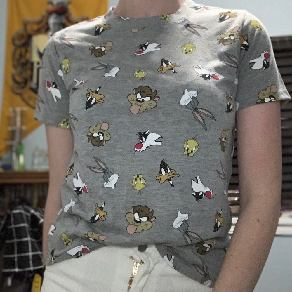 Looney tunes tee